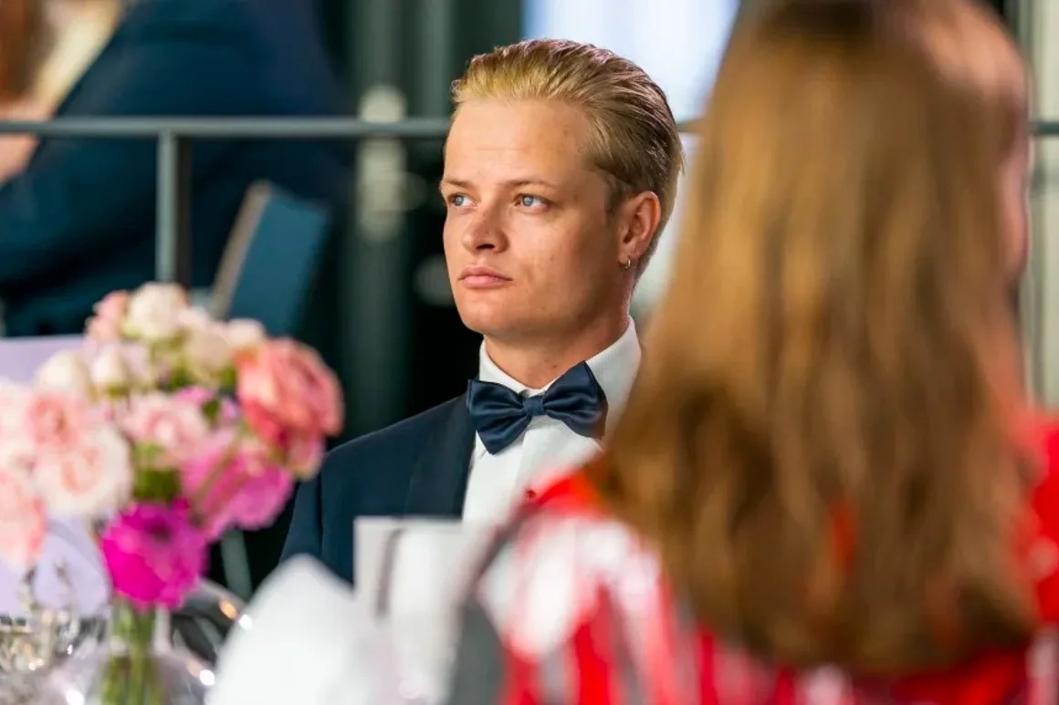 Miembro de la realeza de Noruega va a juicio por agresión sexual ...